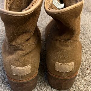 Ugg Tan Suede Ankle Boots